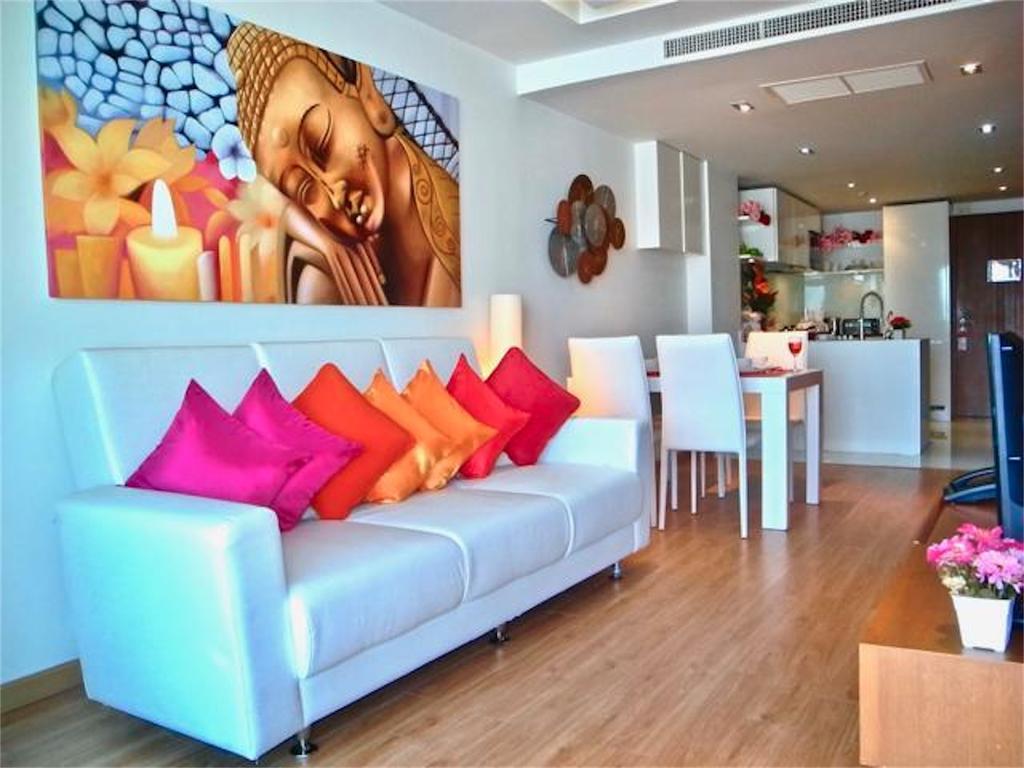 The Privilege Residence : 1 Bedroom Apartment In Patong Esterno foto