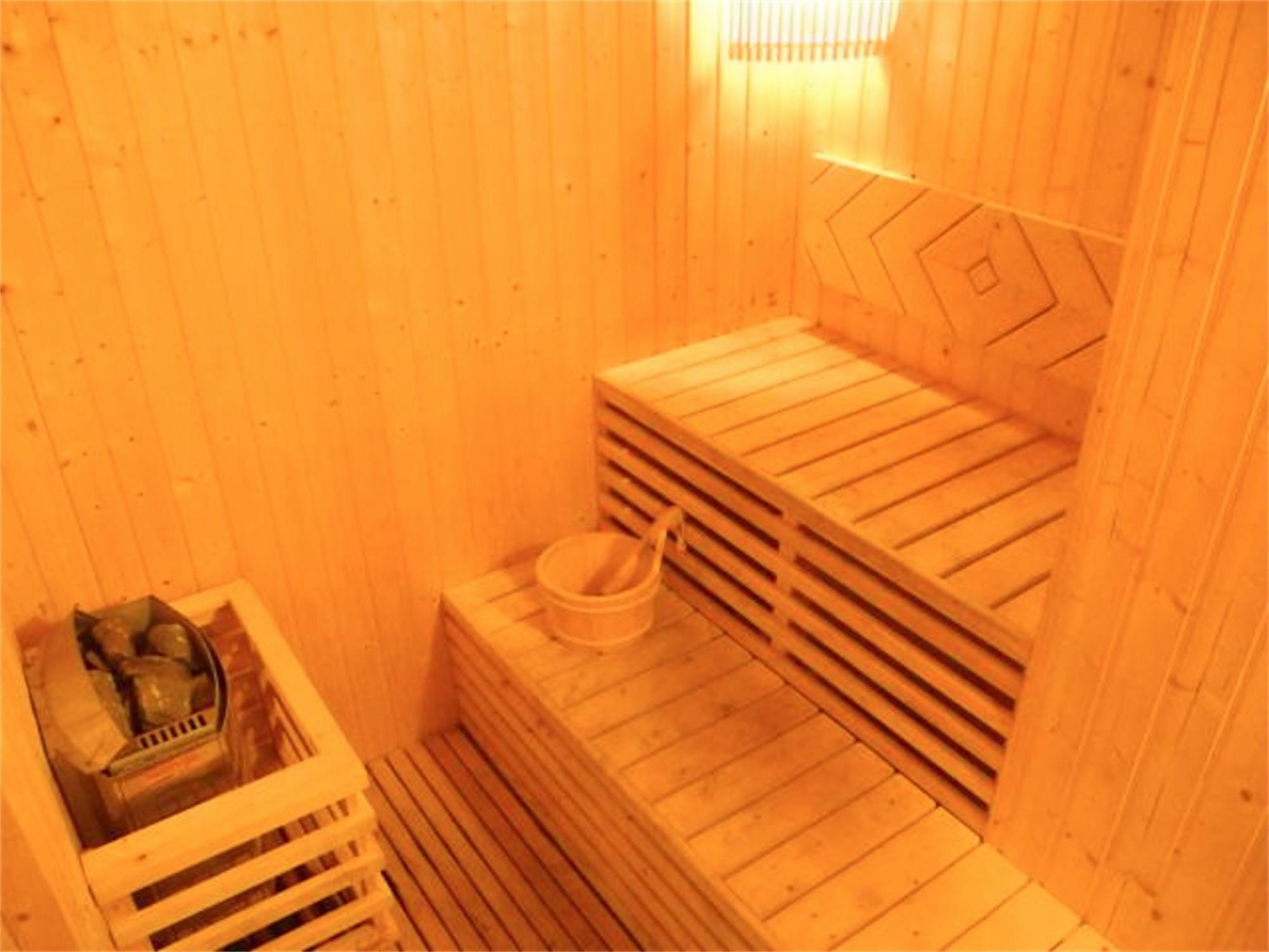 The Privilege Residence : 1 Bedroom Apartment In Patong Esterno foto