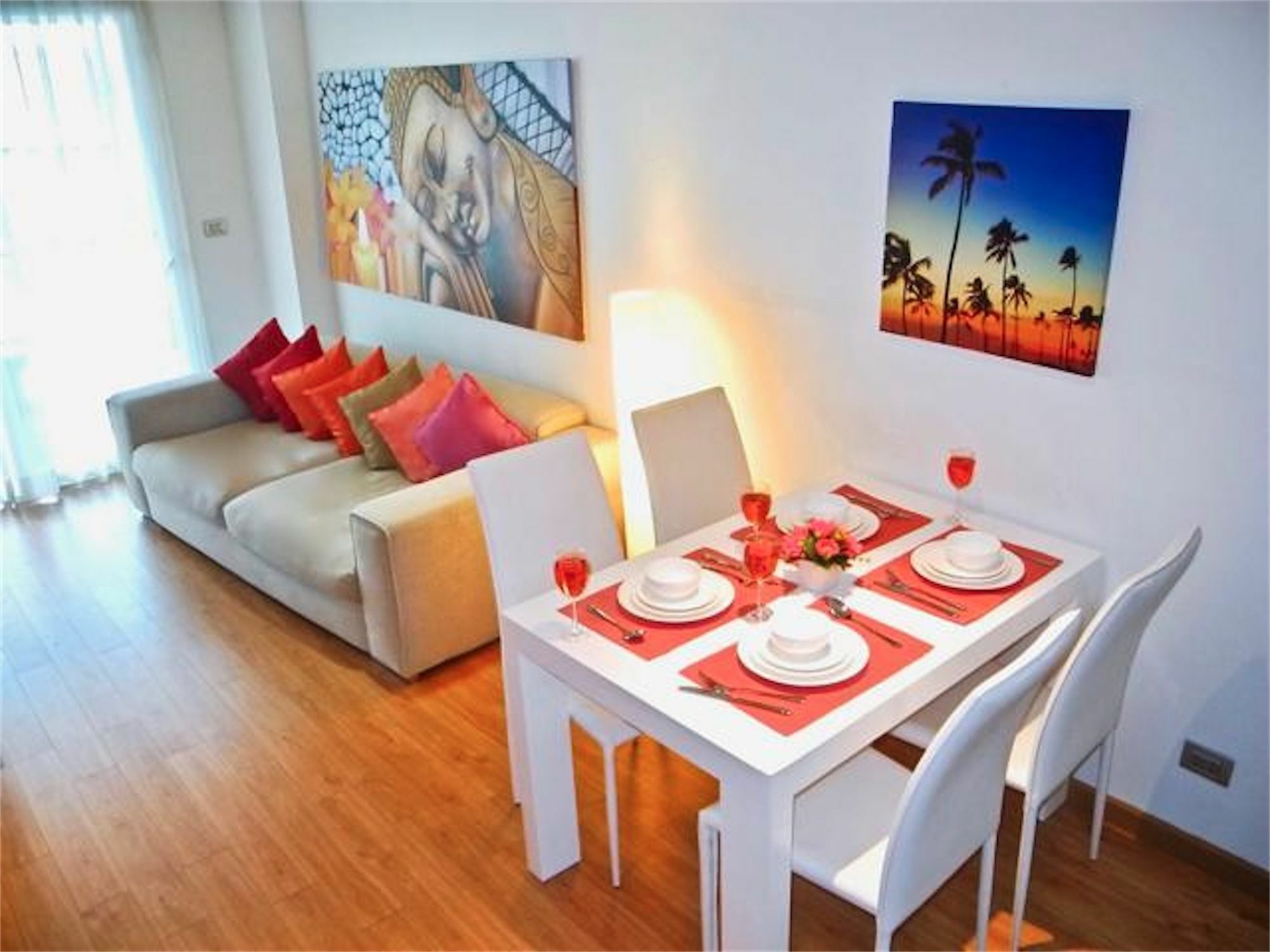 The Privilege Residence : 1 Bedroom Apartment In Patong Esterno foto